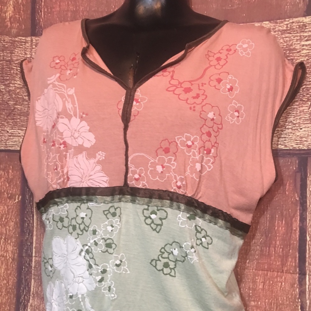 Old Navy Perfect Fit Sheer Size XL Shirt Top